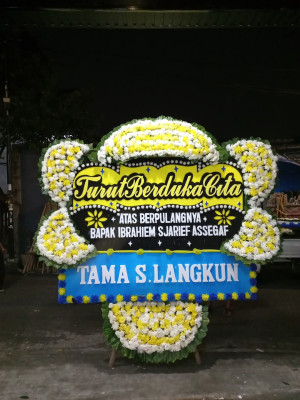 Papan Bunga Duka di Sidoharjo